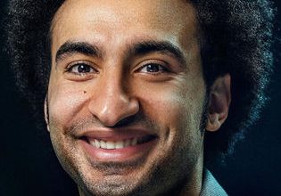 صورة النجم الكوميدي على ربيع غياب متوالي في رمضان بسبب ابن العسل