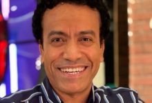 صورة الكوميديان سامح حسين يطور برنامجه قطايف في رمضان