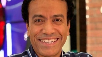 صورة الكوميديان سامح حسين يطور برنامجه قطايف في رمضان