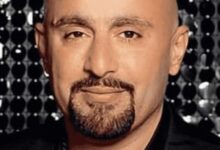 صورة احمد السقا يفاجئ لوكيشن مسلسل مناعة بزيارته ودعم هند صبري في ازمتها ومها نصار