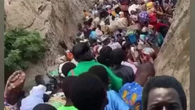 صورة تحذير من «طوفان عالمي» يقود آلاف الأفارقة إلى غانا… والسلطات تعتقل مدعي النبوة