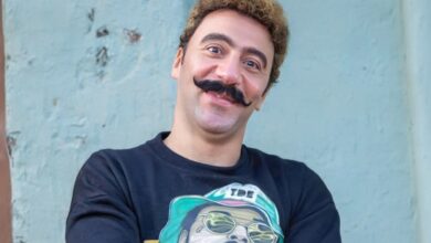 صورة الكوميديان محمد سلام غياب بعد كارثة طبيعية