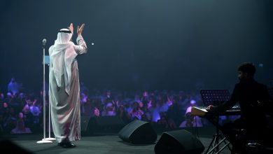صورة حسين الجسمي يرفع سقف الإبهار وحب الوطن بأداء النشيد الوطني الإماراتي على البيانو
